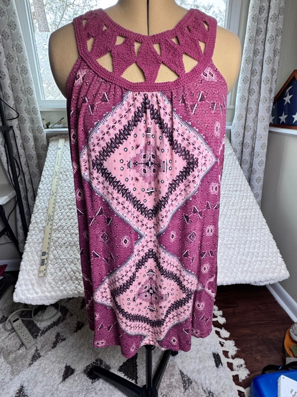 Xhilaration Women's Halter Top Southwestern Crochet Mauve Size XL - Picture 5 of 10
